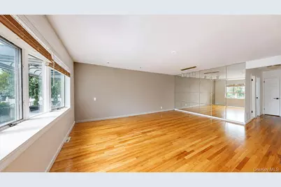 7125 Veterans Avenue #1, Brooklyn, NY 11234 - Photo 2