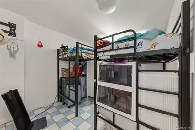 102-20 Radcliff Avenue, Corona, NY 11368 - Photo 10
