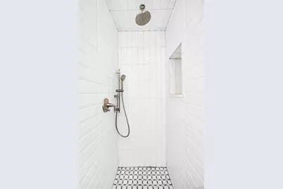 16 Fox Hunt Court, New York, NY 10301 - Photo 32