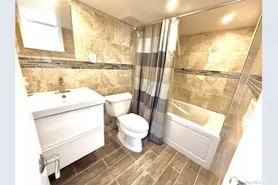 32 Elissa Lane #Unit 1, Yonkers, NY 10710 - Photo 8