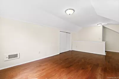 3 Merritt Avenue #2, Eastchester, NY 10709 - Photo 14