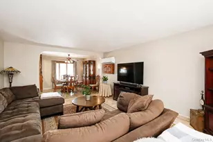 1960 Stillwell Ave, Brooklyn, NY 11223 - Photo 12