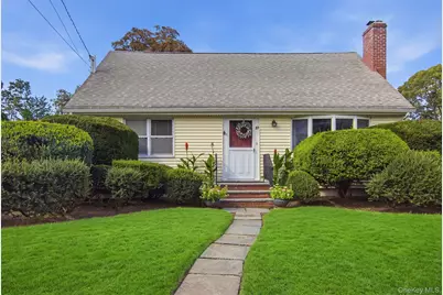 27 E 17th Street, Huntington Station, NY 11746 - Photo 1