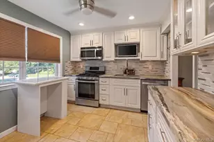36 Yorkshire Dr, Suffern, NY 10901 - Photo 8