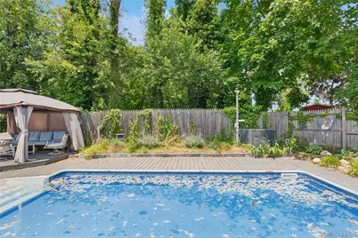 8 North Railroad Avenue, Jamesport, NY 11901 - Photo 38