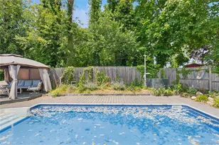 8 N Railroad Ave, Jamesport, NY 11901 - Photo 38