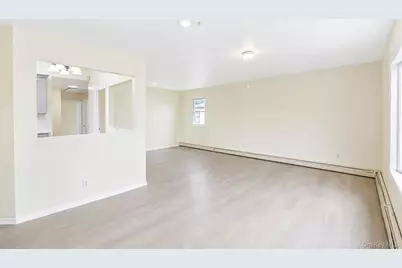 653 Sherman Avenue, East Meadow, NY 11554 - Photo 10