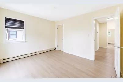 653 Sherman Avenue, East Meadow, NY 11554 - Photo 16