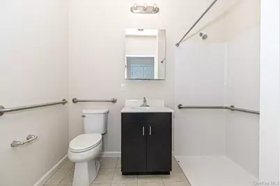 21 Robert Court Street, Amityville, NY 11701 - Photo 12