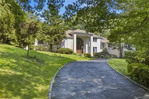 3 White Birch Rd, Oyster Bay, NY 11791 - Photo 2