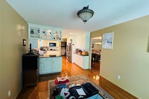 88 The Glen, Glen Head, NY 11545 - Photo 8