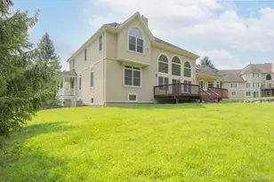 23 Sandyfields Ln, Stony Point, NY 10980 - Photo 4