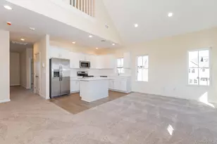 843 Lake Blvd, Lindenhurst, NY 11757 - Photo 6