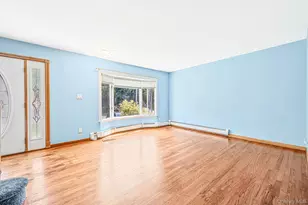 616 Pat Dr, West Islip, NY 11795 - Photo 14