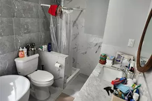 21 Nassau Pl, Hempstead, NY 11550 - Photo 24