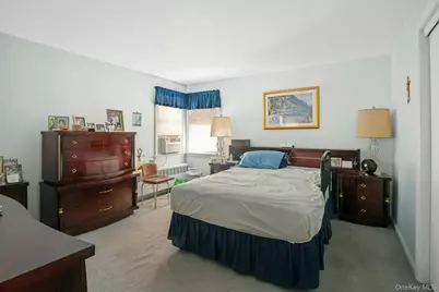 263 Pythian Avenue, Hawthorne, NY 10532 - Photo 8