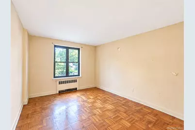 71 Grace Avenue #1L, Great Neck, NY 11021 - Photo 6