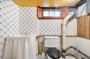 170-45 83rd Ave, Jamaica, NY 11432 - Photo 34