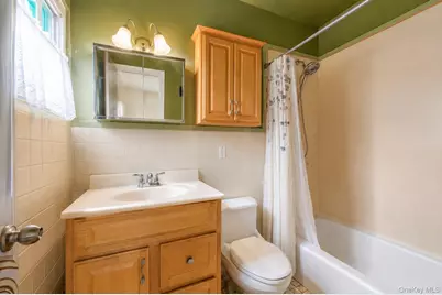 170-45 83rd Avenue, Jamaica, NY 11432 - Photo 28