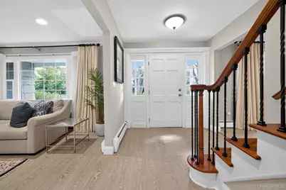 10 Copeland Drive, Suffern, NY 10901 - Photo 2