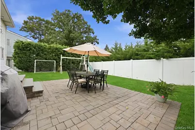 1798 Hannington Avenue, Wantagh, NY 11793 - Photo 32