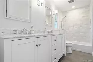 1798 Hannington Ave, Wantagh, NY 11793 - Photo 28