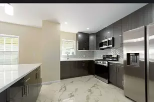109-16 221st St, Queens Village, NY 11429 - Photo 4