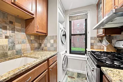 246 Bronxville Road #i2, Bronxville, NY 10708 - Photo 6