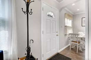 269-19 81st Ave, New Hyde Park, NY 11040 - Photo 4