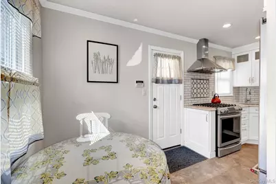 26919 81st Avenue, New Hyde Park, NY 11040 - Photo 8