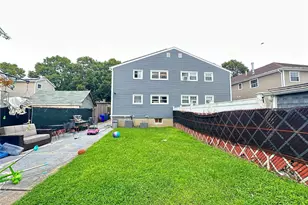 109-14 142nd St, Jamaica, NY 11435 - Photo 2