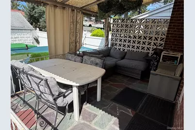 5052 Francis Lewis Blvd, Oakland Gardens, NY 11364 - Photo 12