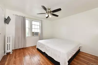 119-26 Inwood Street, Jamaica, NY 11436 - Photo 8