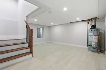 23 Doherty Avenue, Elmont, NY 11003 - Photo 24