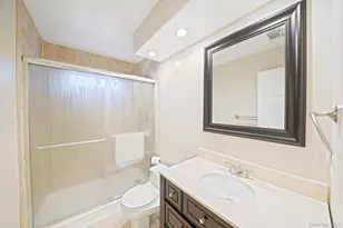 279 Glen Dr, Ridge, NY 11961 - Photo 16
