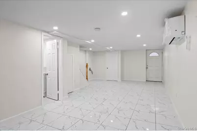 1302 E 223rd Street, Bronx, NY 10466 - Photo 18