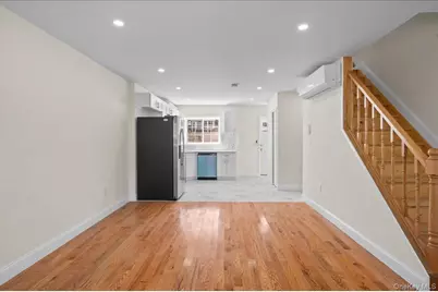 1302 E 223rd Street, Bronx, NY 10466 - Photo 4