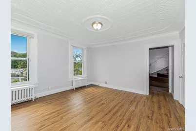 81 Washington St, Poughkeepsie, NY 12601 - Photo 8
