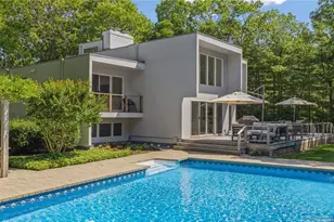 19 Woodland Way, Quogue, NY 11959 - Photo 2