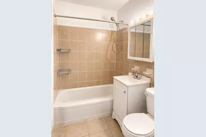 1332 Metropolitan Avenue, Bronx, NY 10462 - Photo 4