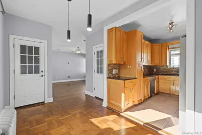512 Sixth Avenue, Pelham, NY 10803 - Photo 4