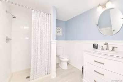 88 Dix Highway, Dix Hills, NY 11746 - Photo 20