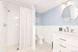 88 Dix Hwy, Dix Hills, NY 11746 - Photo 20