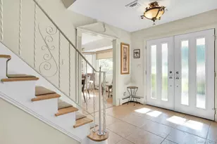 14 Tree Hollow Ln, Dix Hills, NY 11746 - Photo 6
