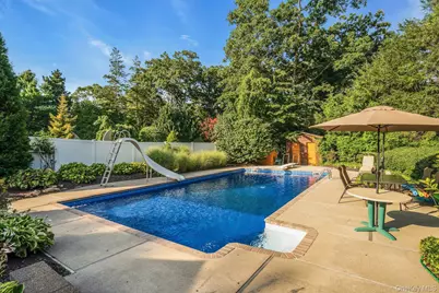 14 Tree Hollow Lane, Dix Hills, NY 11746 - Photo 46