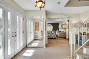 14 Tree Hollow Ln, Dix Hills, NY 11746 - Photo 8