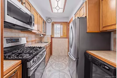 128-14 144th Street, Jamaica, NY 11436 - Photo 10