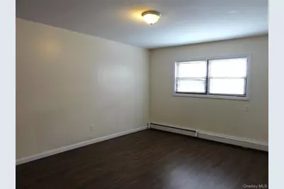 902 S S Lake Boulevard #3, Mahopac, NY 10541 - Photo 4