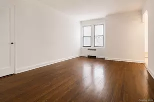 167-10 Crocheron Ave, Flushing, NY 11358 - Photo 8