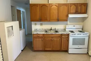 14 Cinder Ln, Hicksville, NY 11801 - Photo 8